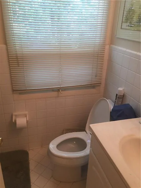 Georgia 30328, ,3 BathroomsBathrooms,Residential,Sold,5796793