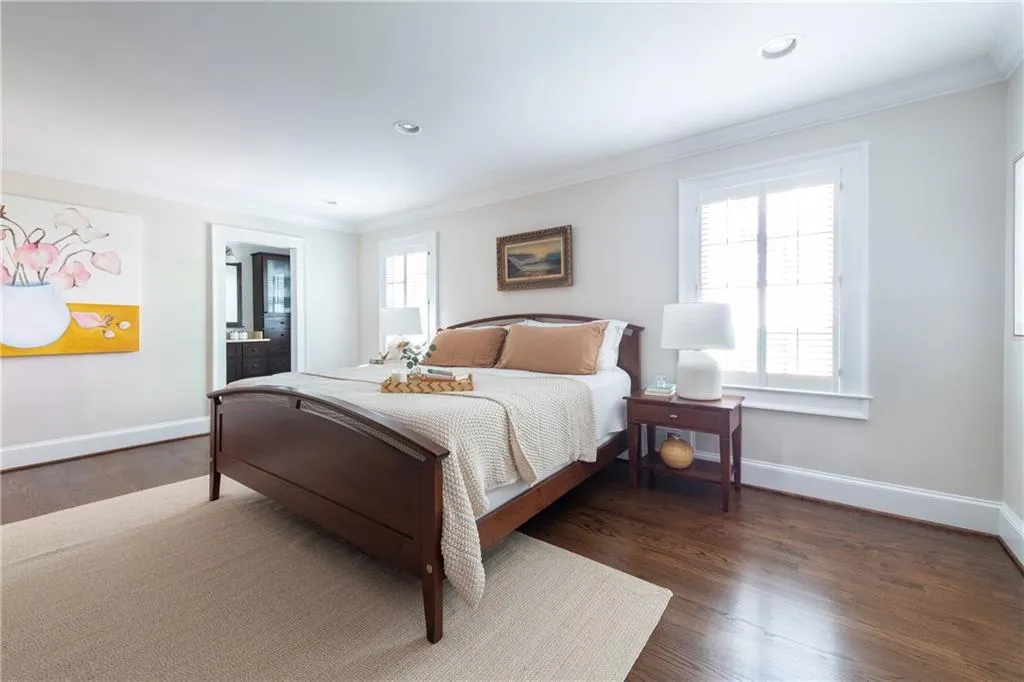 540 Cambridge Way, Atlanta, Georgia 30328, 4 Bedrooms Bedrooms, ,3 BathroomsBathrooms,Residential,Sold,540 Cambridge Way,7558695