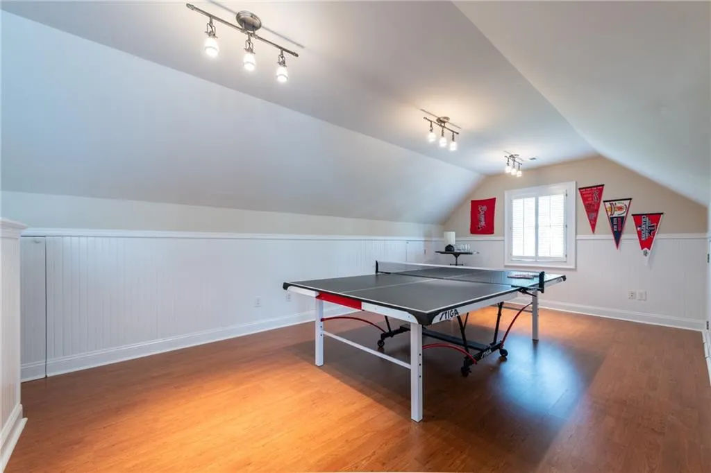 Bonus Room/Playroom/
