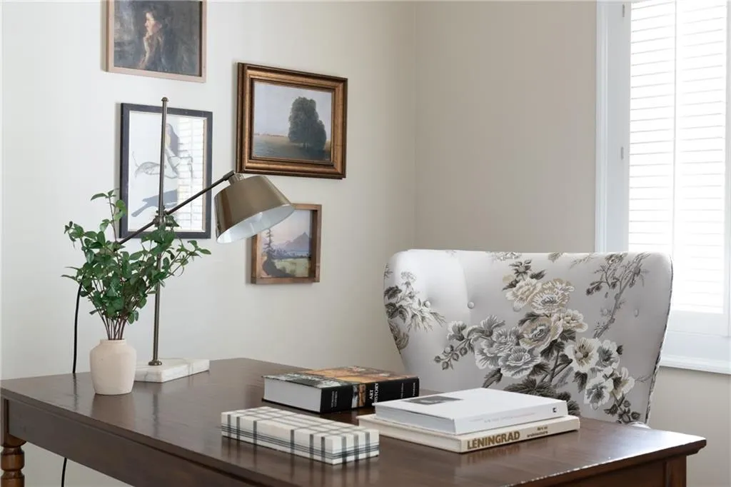 540 Cambridge Way, Atlanta, Georgia 30328, 4 Bedrooms Bedrooms, ,3 BathroomsBathrooms,Residential,Sold,540 Cambridge Way,7558695