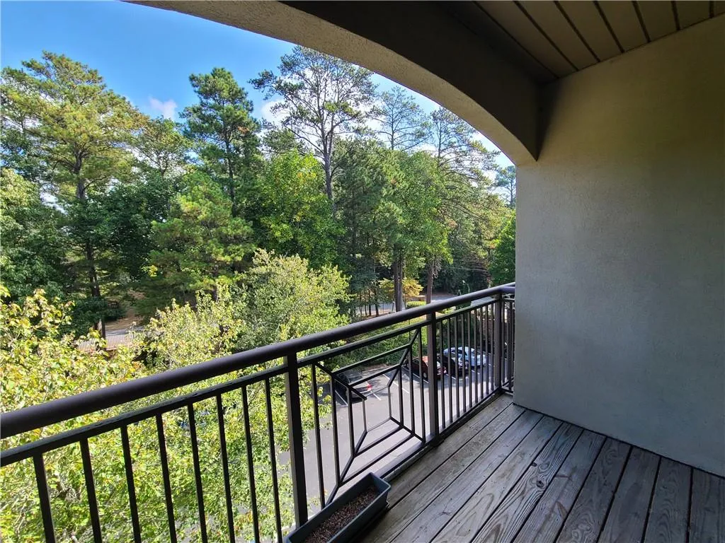 5559 Glenridge Drive Unit 1407, Sandy Springs, Georgia 30342, 1 Bedroom Bedrooms, ,1 BathroomBathrooms,Residential,Sold,5559 Glenridge Drive Unit 1407,7128026