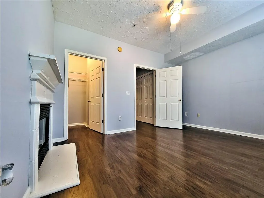 5559 Glenridge Drive Unit 1407, Sandy Springs, Georgia 30342, 1 Bedroom Bedrooms, ,1 BathroomBathrooms,Residential,Sold,5559 Glenridge Drive Unit 1407,7128026