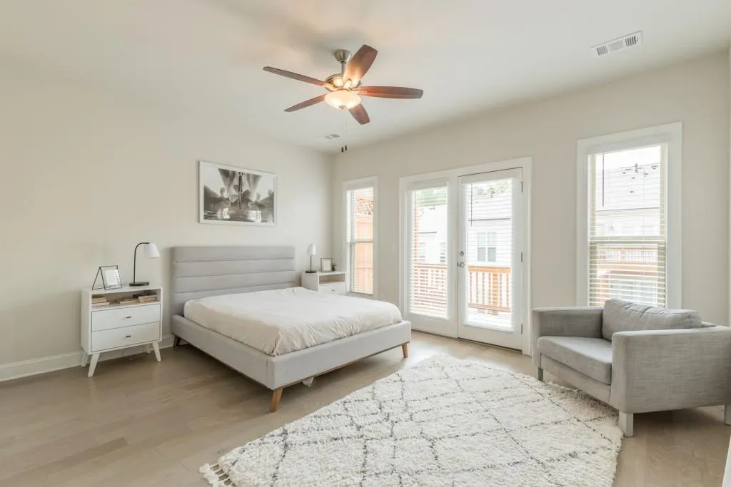 4349 Parkside Place, Sandy Springs, Georgia 30342, 2 Bedrooms Bedrooms, ,2 BathroomsBathrooms,Residential,Sold,4349 Parkside Place,6915781