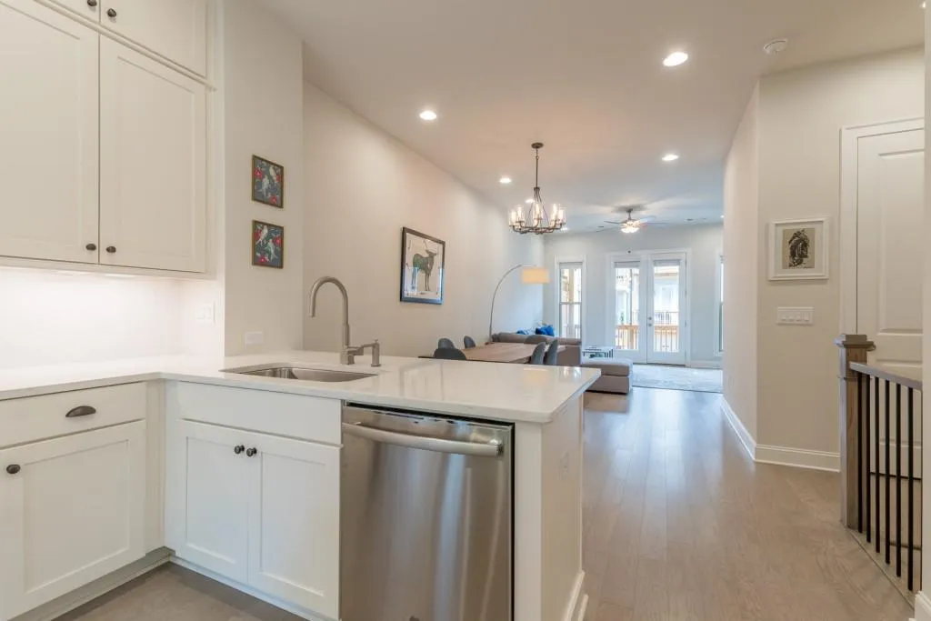 4349 Parkside Place, Sandy Springs, Georgia 30342, 2 Bedrooms Bedrooms, ,2 BathroomsBathrooms,Residential,Sold,4349 Parkside Place,6915781