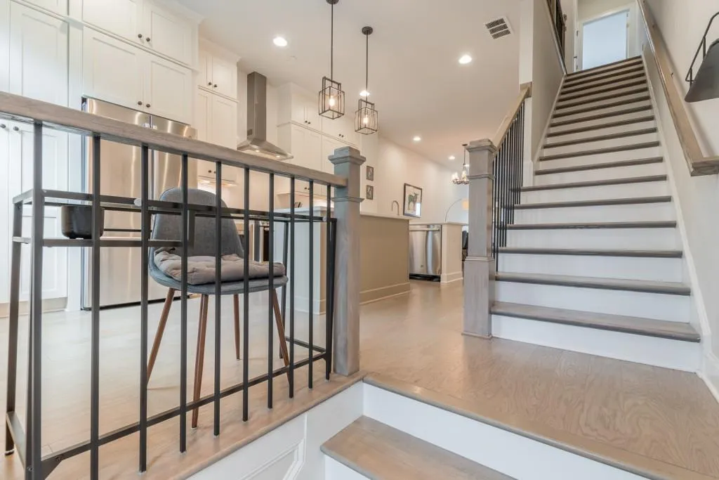 4349 Parkside Place, Sandy Springs, Georgia 30342, 2 Bedrooms Bedrooms, ,2 BathroomsBathrooms,Residential,Sold,4349 Parkside Place,6915781
