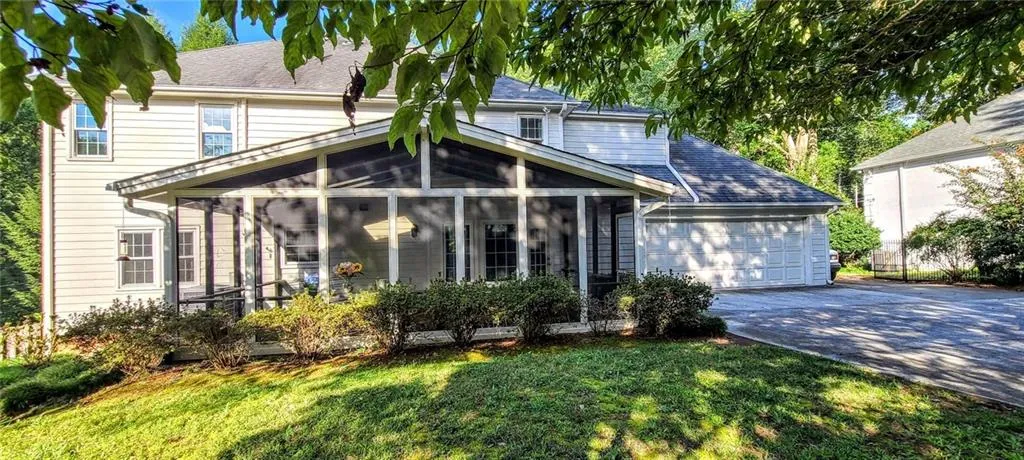 290 Lighthouse Point, Atlanta, Georgia 30328, 4 Bedrooms Bedrooms, ,2 BathroomsBathrooms,Residential,Sold,290 Lighthouse Point,7114620