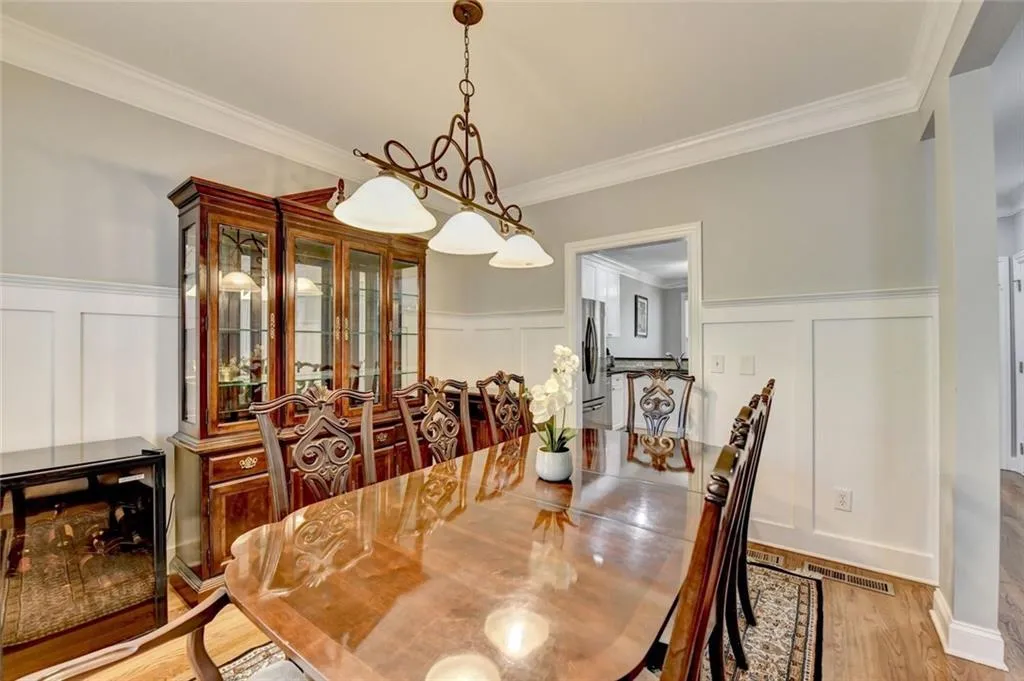 1613 Dupont Commons Drive Nw, Atlanta, Georgia 30318, 4 Bedrooms Bedrooms, ,3 BathroomsBathrooms,Residential,For Sale,1613 Dupont Commons Drive Nw,7663633
