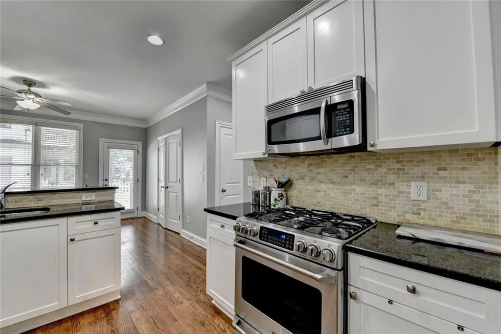 1613 Dupont Commons Drive Nw, Atlanta, Georgia 30318, 4 Bedrooms Bedrooms, ,3 BathroomsBathrooms,Residential,For Sale,1613 Dupont Commons Drive Nw,7663633