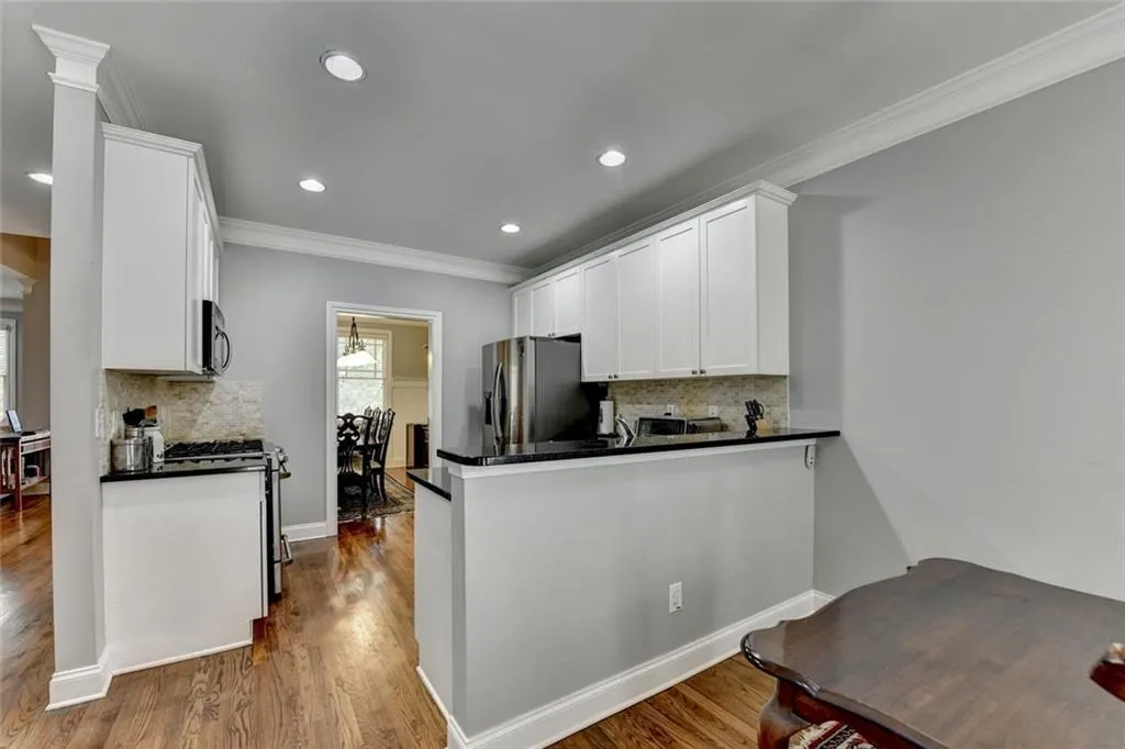 1613 Dupont Commons Drive Nw, Atlanta, Georgia 30318, 4 Bedrooms Bedrooms, ,3 BathroomsBathrooms,Residential,For Sale,1613 Dupont Commons Drive Nw,7663633