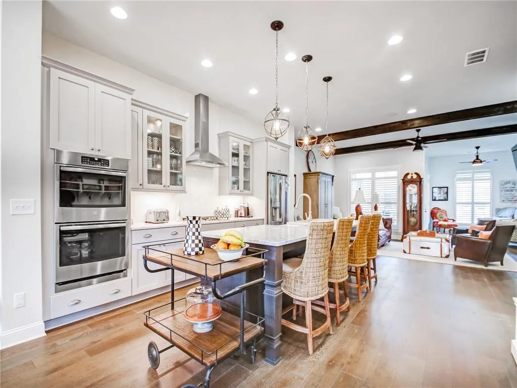 4362 Parkside Place, Sandy Springs, Georgia 30342, 3 Bedrooms Bedrooms, ,3 BathroomsBathrooms,Residential,Sold,4362 Parkside Place,6706981