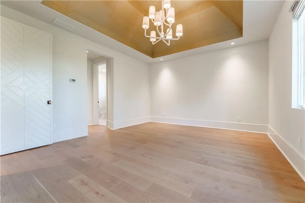 914 Buckingham Circle Nw, Atlanta, Georgia 30327, 7 Bedrooms Bedrooms, 0 ,8 BathroomsBathrooms,Residential,For Sale,914 Buckingham Circle Nw,7722050