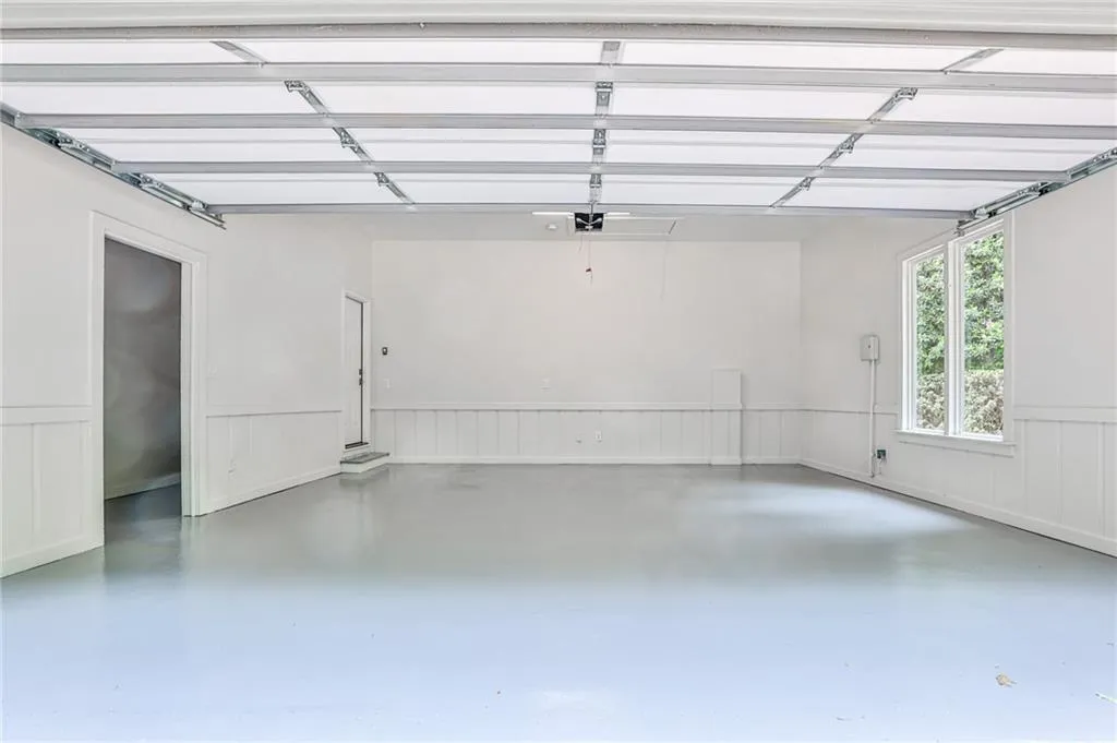 110 Lameloise Lane, Sandy Springs, Georgia 30327, 6 Bedrooms Bedrooms, ,6 BathroomsBathrooms,Residential,Sold,110 Lameloise Lane,7207719