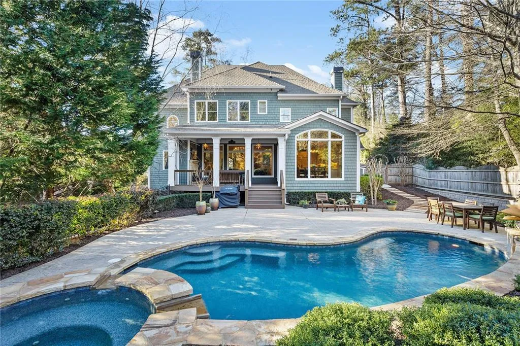 4771 Mystic Drive, Sandy Springs, Georgia 30342, 6 Bedrooms Bedrooms, ,6 BathroomsBathrooms,Residential,Sold,4771 Mystic Drive,7005575