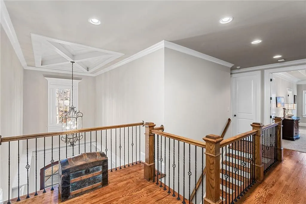 4771 Mystic Drive, Sandy Springs, Georgia 30342, 6 Bedrooms Bedrooms, ,6 BathroomsBathrooms,Residential,Sold,4771 Mystic Drive,7005575