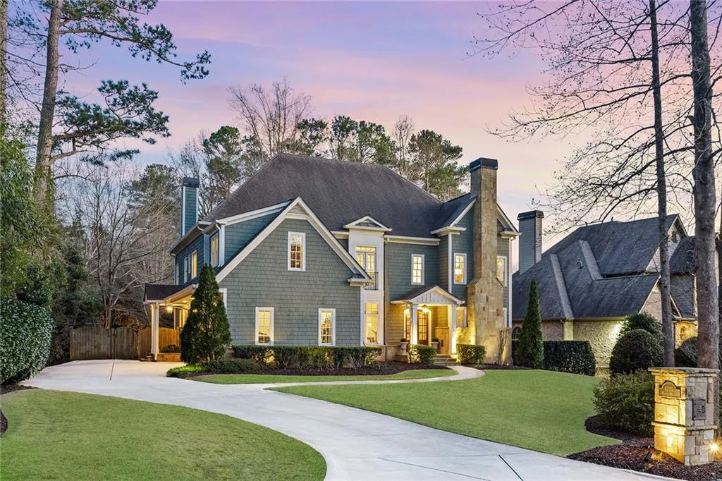 4771 Mystic Drive, Sandy Springs, Georgia 30342, 6 Bedrooms Bedrooms, ,6 BathroomsBathrooms,Residential,Sold,4771 Mystic Drive,7005575