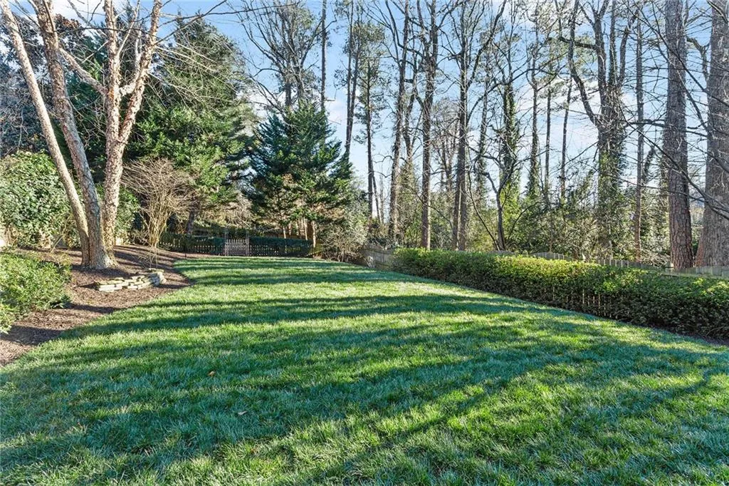 4771 Mystic Drive, Sandy Springs, Georgia 30342, 6 Bedrooms Bedrooms, ,6 BathroomsBathrooms,Residential,Sold,4771 Mystic Drive,7005575