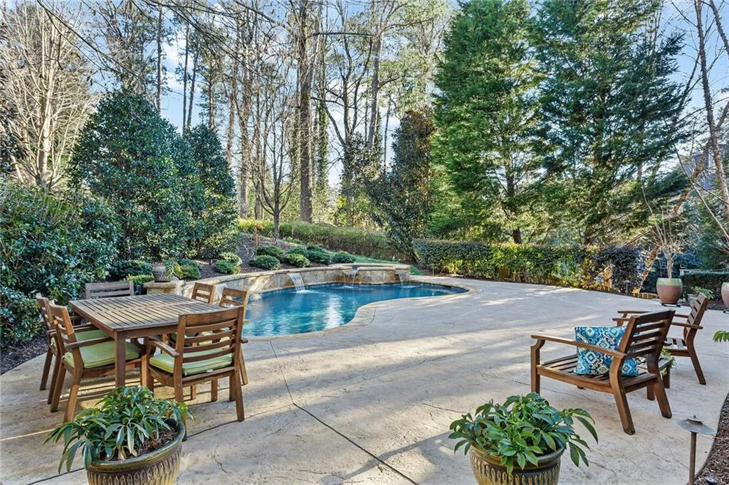 4771 Mystic Drive, Sandy Springs, Georgia 30342, 6 Bedrooms Bedrooms, ,6 BathroomsBathrooms,Residential,Sold,4771 Mystic Drive,7005575