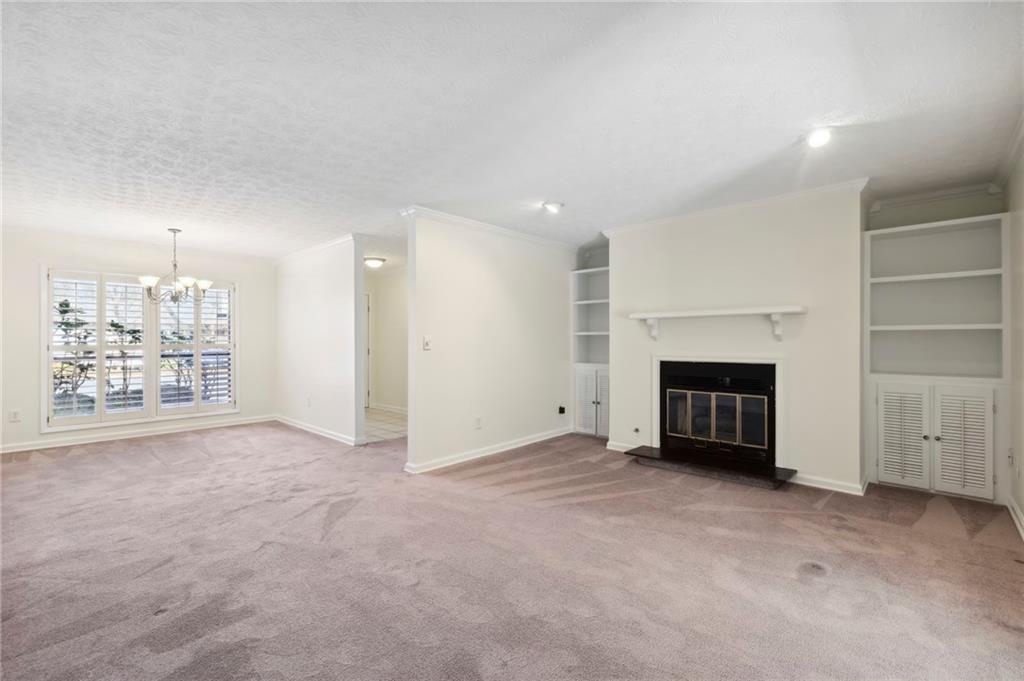 1004 Woodcliff Drive, Sandy Springs, Georgia 30350, 2 Bedrooms Bedrooms, ,2 BathroomsBathrooms,Residential,Sold,1004 Woodcliff Drive,7319125