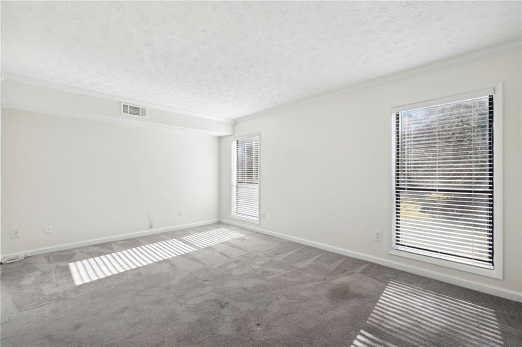 1004 Woodcliff Drive, Sandy Springs, Georgia 30350, 2 Bedrooms Bedrooms, ,2 BathroomsBathrooms,Residential,Sold,1004 Woodcliff Drive,7319125