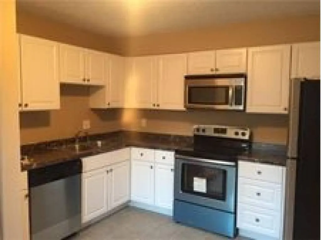 335 Winding River Drive Unit J, Sandy Springs, Georgia 30350, 2 Bedrooms Bedrooms, ,2 BathroomsBathrooms,Residential,Sold,335 Winding River Drive Unit J,6010168