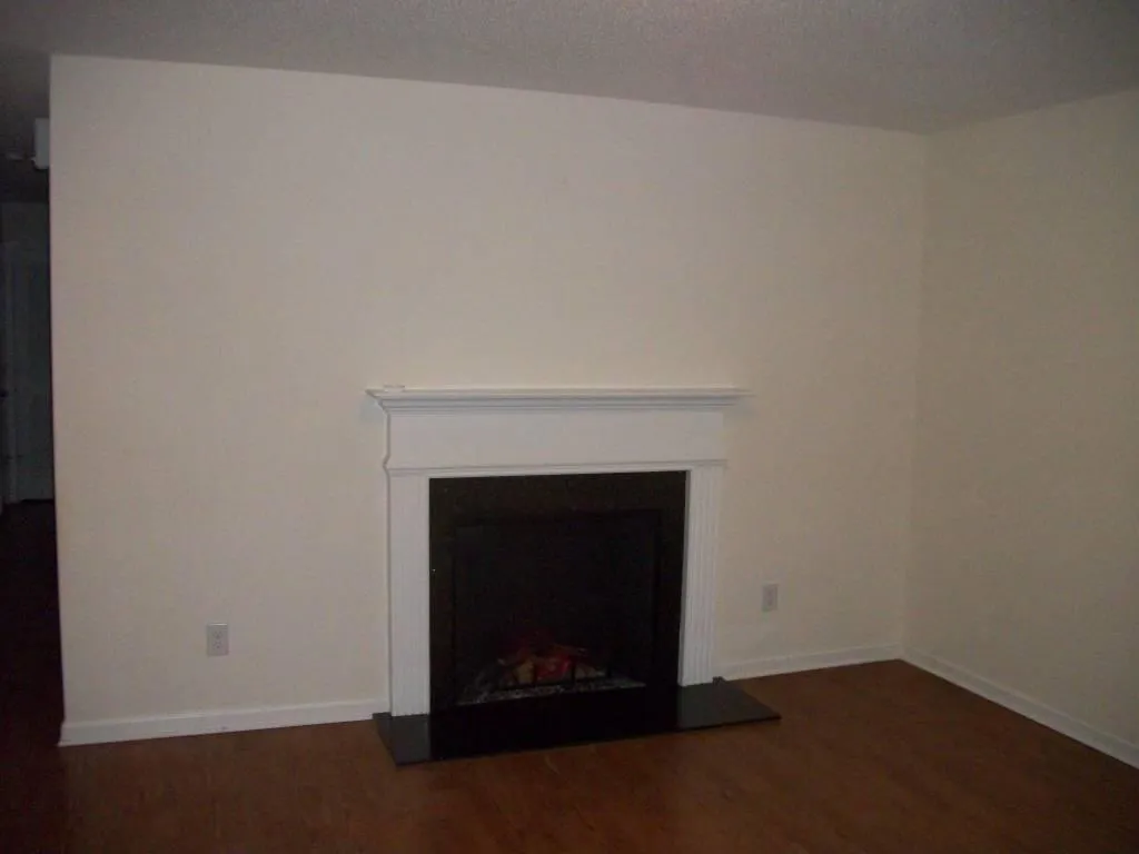 335 Winding River Drive Unit J, Sandy Springs, Georgia 30350, 2 Bedrooms Bedrooms, ,2 BathroomsBathrooms,Residential,Sold,335 Winding River Drive Unit J,6010168