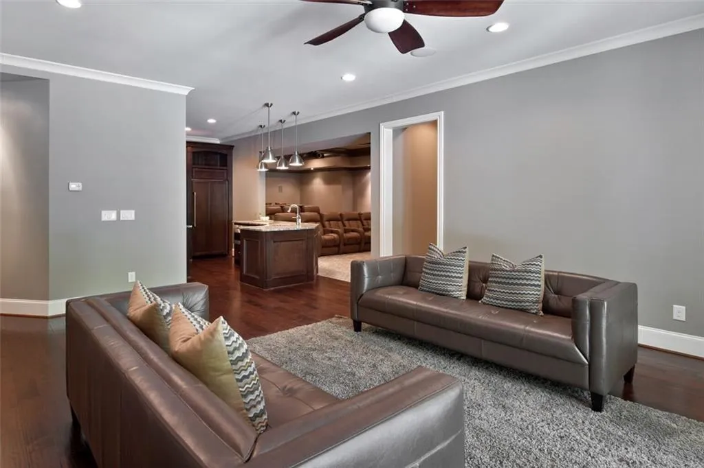 5330 Old Burdette Lane, Atlanta, Georgia 30327, 6 Bedrooms Bedrooms, ,6 BathroomsBathrooms,Residential,Sold,5330 Old Burdette Lane,7017680