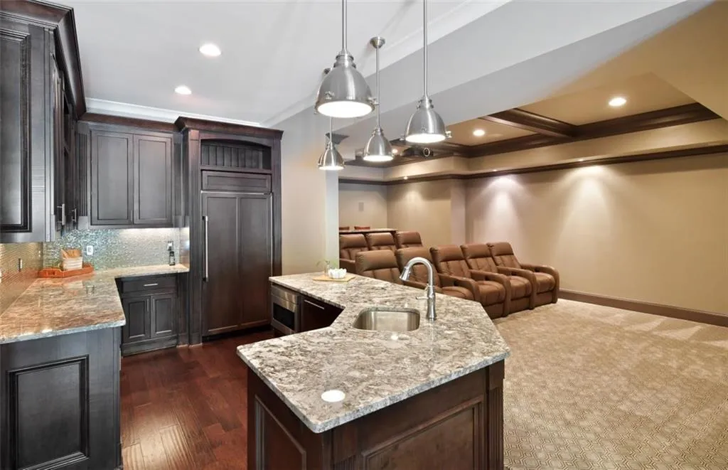 5330 Old Burdette Lane, Atlanta, Georgia 30327, 6 Bedrooms Bedrooms, ,6 BathroomsBathrooms,Residential,Sold,5330 Old Burdette Lane,7017680