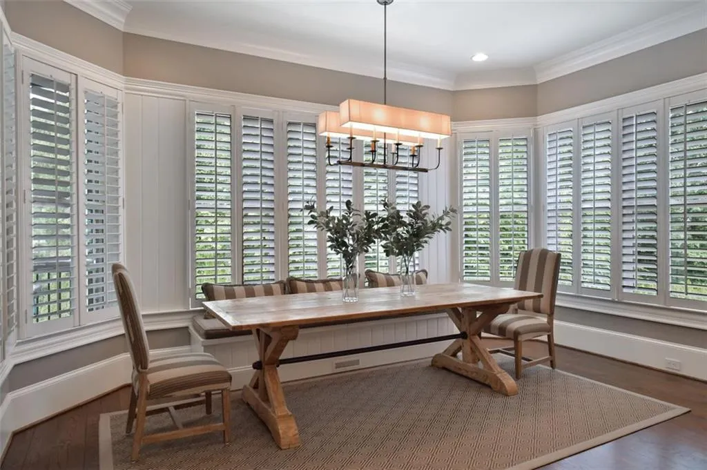 5330 Old Burdette Lane, Atlanta, Georgia 30327, 6 Bedrooms Bedrooms, ,6 BathroomsBathrooms,Residential,Sold,5330 Old Burdette Lane,7017680