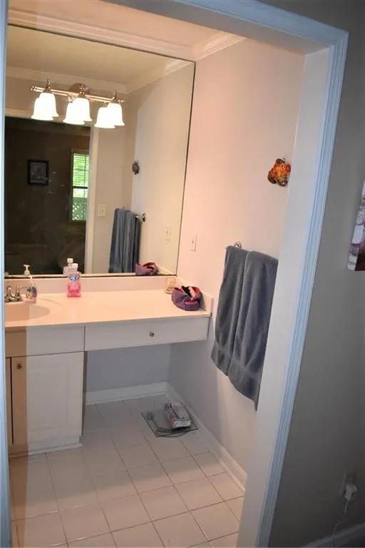 806 Vicksburg Place Unit 806, Atlanta, Georgia 30350, 3 Bedrooms Bedrooms, ,2 BathroomsBathrooms,Residential,Sold,806 Vicksburg Place Unit 806,6536386