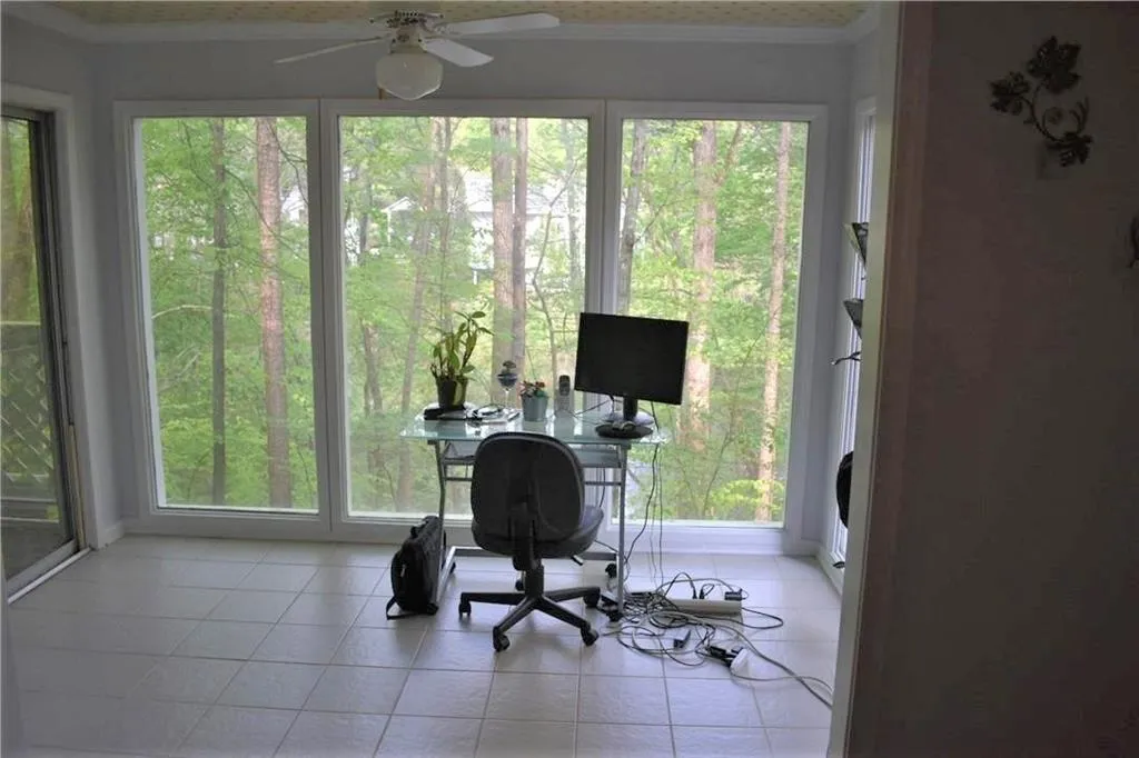 806 Vicksburg Place Unit 806, Atlanta, Georgia 30350, 3 Bedrooms Bedrooms, ,2 BathroomsBathrooms,Residential,Sold,806 Vicksburg Place Unit 806,6536386