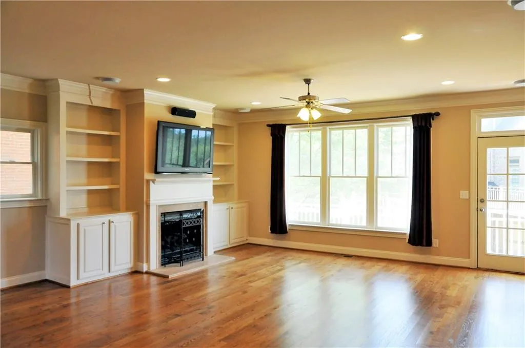 1517 Whitehead Bluff Nw, Atlanta, Georgia 30318, 3 Bedrooms Bedrooms, ,3 BathroomsBathrooms,Residential,Sold,1517 Whitehead Bluff Nw,5720303 1517 Whitehead Bluff Nw, Atlanta, Georgia 30318, 3 Bedrooms Bedrooms, ,3 BathroomsBathrooms,Residential,Sold,1517 Whitehead Bluff Nw,5720303