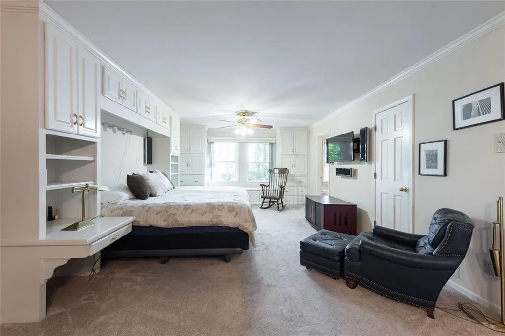 965 Heards Ferry Road, Sandy Springs, Georgia 30328, 4 Bedrooms Bedrooms, ,3 BathroomsBathrooms,Residential,Sold,965 Heards Ferry Road,7471949 965 Heards Ferry Road, Sandy Springs, Georgia 30328, 4 Bedrooms Bedrooms, ,3 BathroomsBathrooms,Residential,Sold,965 Heards Ferry Road,7471949