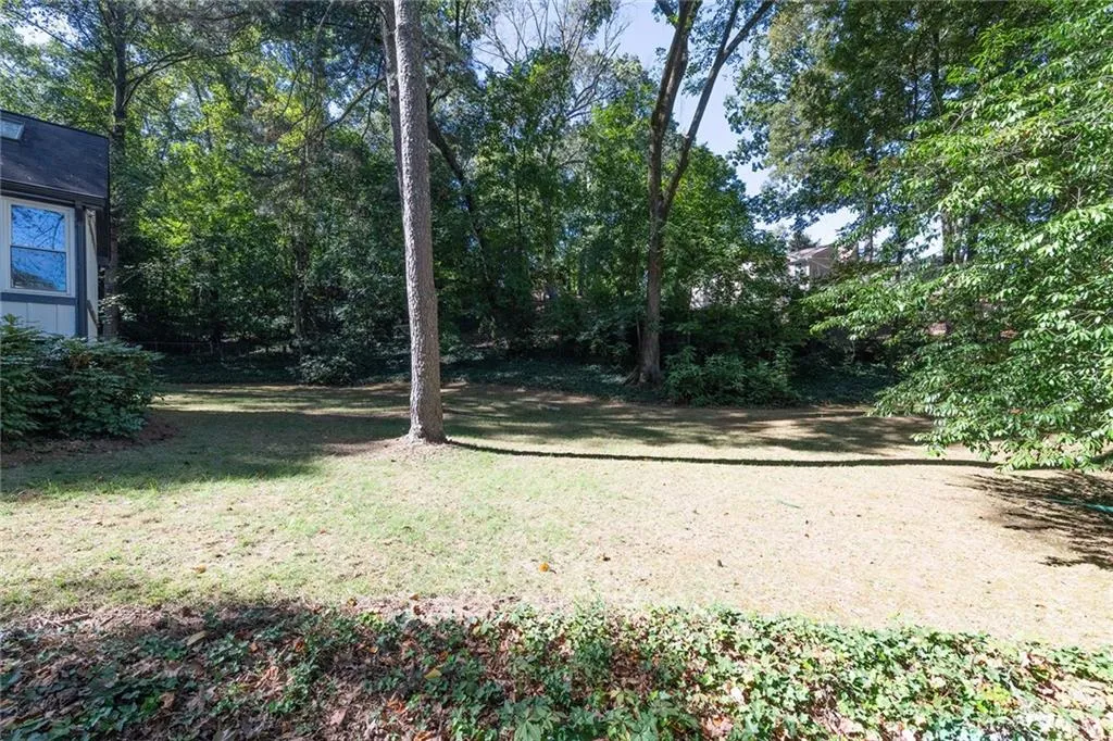 965 Heards Ferry Road, Sandy Springs, Georgia 30328, 4 Bedrooms Bedrooms, ,3 BathroomsBathrooms,Residential,Sold,965 Heards Ferry Road,7471949 965 Heards Ferry Road, Sandy Springs, Georgia 30328, 4 Bedrooms Bedrooms, ,3 BathroomsBathrooms,Residential,Sold,965 Heards Ferry Road,7471949