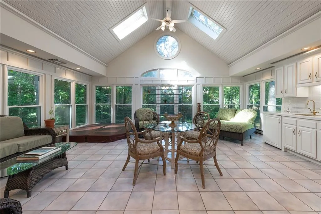 965 Heards Ferry Road, Sandy Springs, Georgia 30328, 4 Bedrooms Bedrooms, ,3 BathroomsBathrooms,Residential,Sold,965 Heards Ferry Road,7471949 965 Heards Ferry Road, Sandy Springs, Georgia 30328, 4 Bedrooms Bedrooms, ,3 BathroomsBathrooms,Residential,Sold,965 Heards Ferry Road,7471949