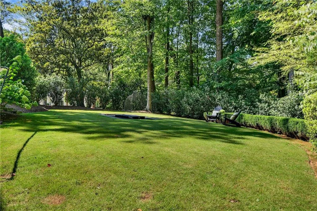 3673 Castlegate Drive Nw, Atlanta, Georgia 30327, 5 Bedrooms Bedrooms, ,5 BathroomsBathrooms,Residential,For Sale,3673 Castlegate Drive Nw,7639979