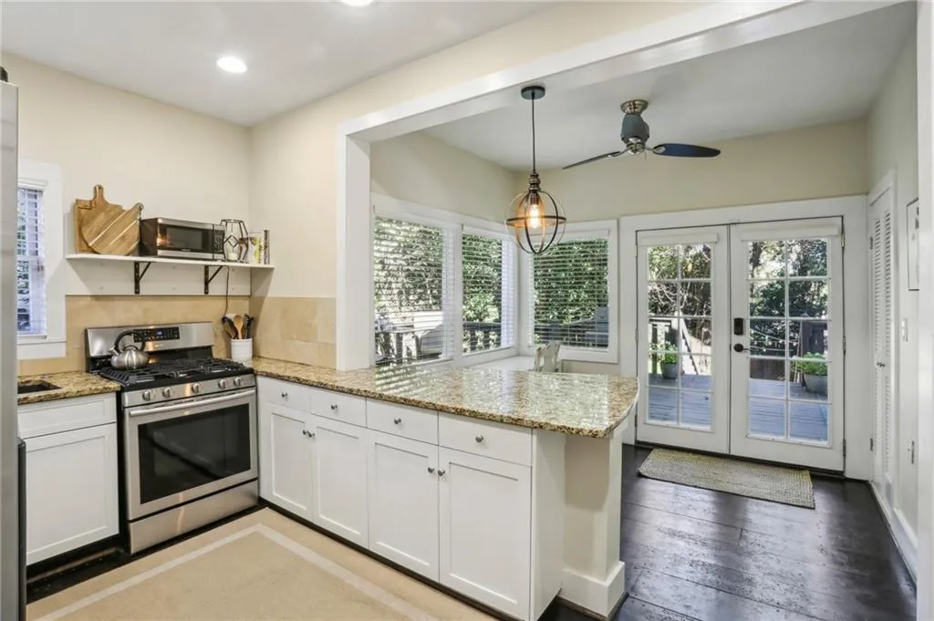 1111 Seaboard Avenue Nw, Atlanta, Georgia 30318, 2 Bedrooms Bedrooms, 0 ,2 BathroomsBathrooms,Residential,For Sale,1111 Seaboard Avenue Nw,7711360