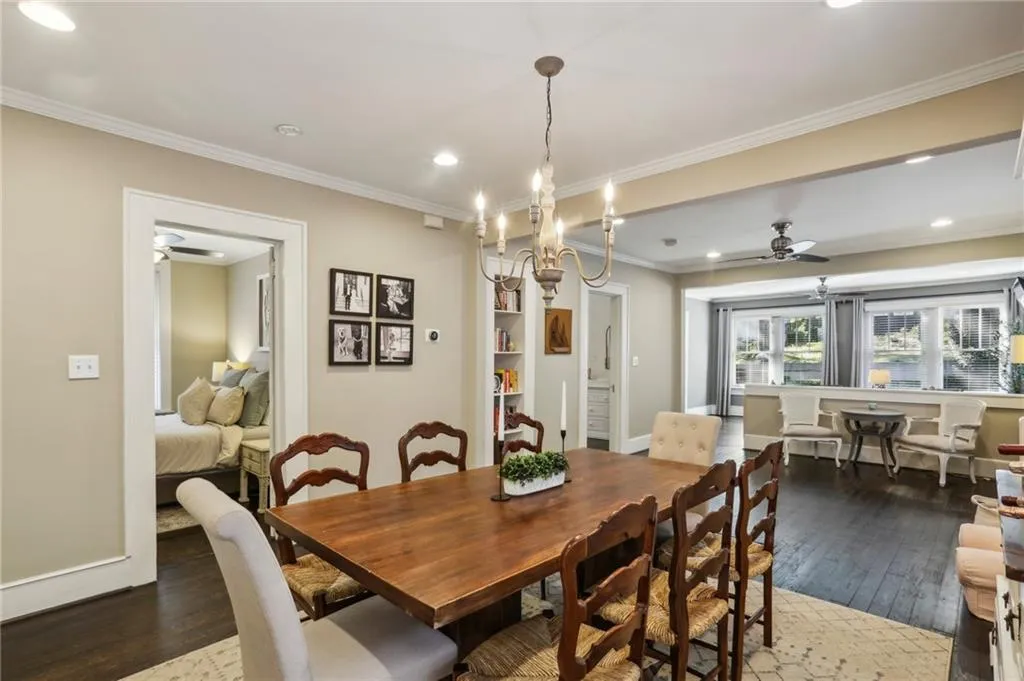 1111 Seaboard Avenue Nw, Atlanta, Georgia 30318, 2 Bedrooms Bedrooms, 0 ,2 BathroomsBathrooms,Residential,For Sale,1111 Seaboard Avenue Nw,7711360