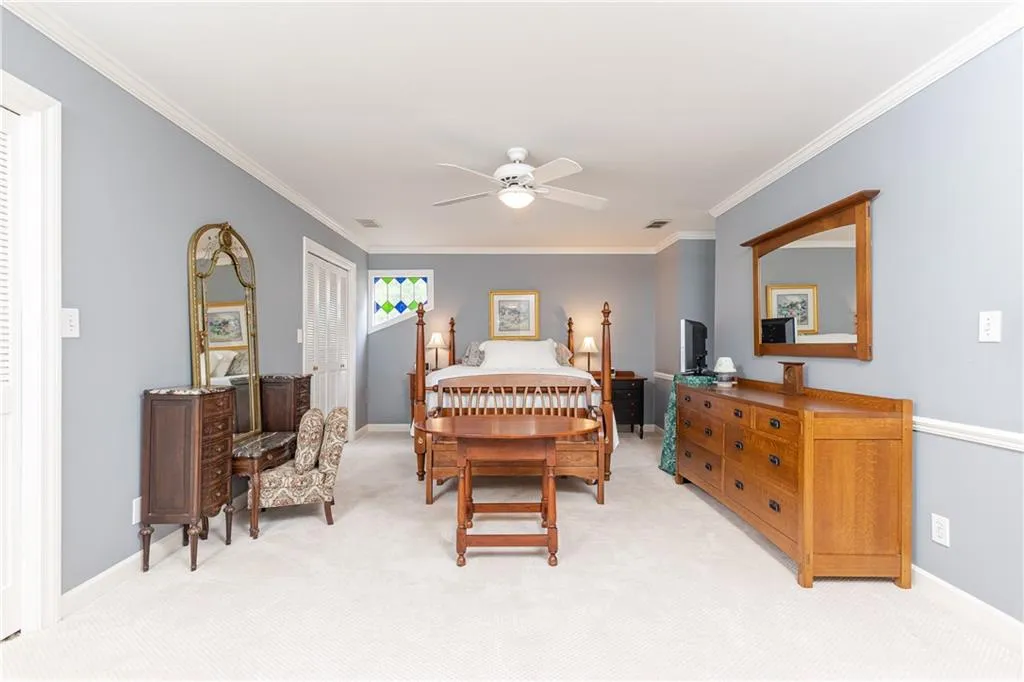 675 Fair Oaks Manor, Sandy Springs, Georgia 30327, 5 Bedrooms Bedrooms, ,3 BathroomsBathrooms,Residential,Sold,675 Fair Oaks Manor,7057749