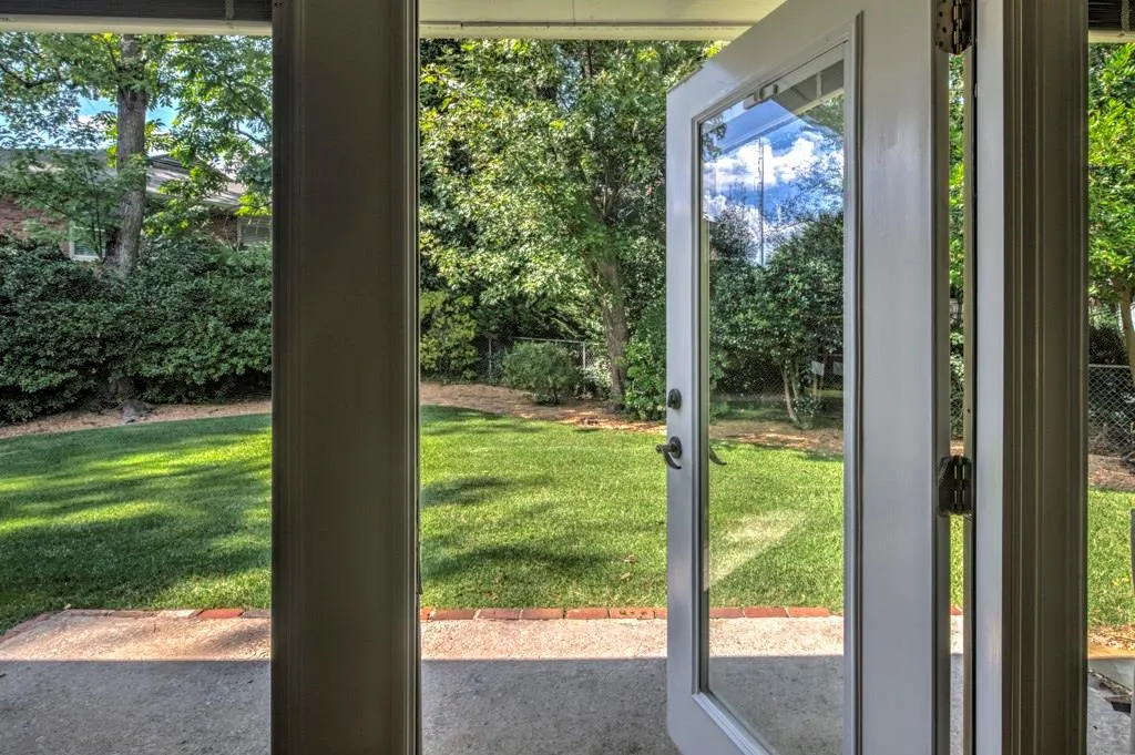 4510 Jolyn Place, Atlanta, Georgia 30342, 3 Bedrooms Bedrooms, ,2 BathroomsBathrooms,Residential,Sold,4510 Jolyn Place,5913612