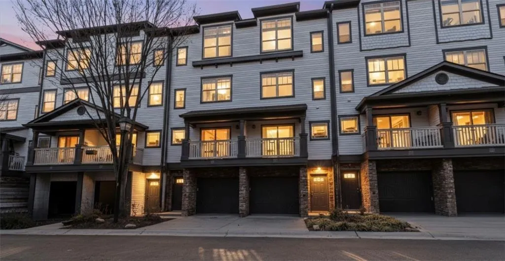 216 Semel Circle Nw Unit 355, Atlanta, Georgia 30309, 2 Bedrooms Bedrooms, 0 ,2 BathroomsBathrooms,Residential,Sold,216 Semel Circle Nw Unit 355,7705233