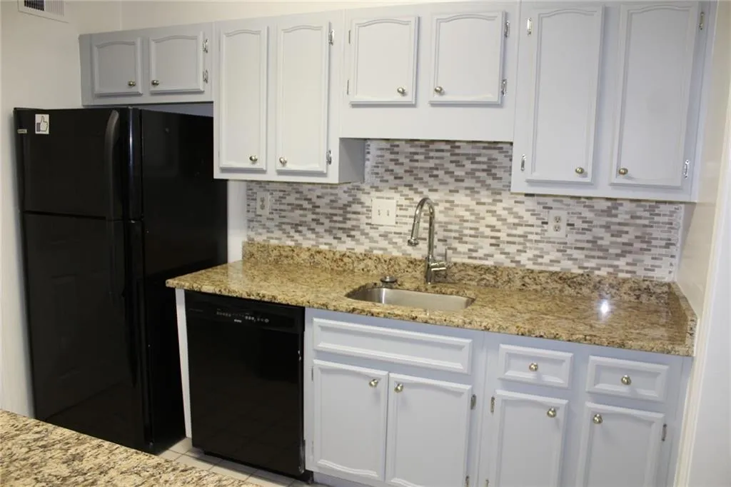 1602 Vicksburg Place, Atlanta, Georgia 30350, 2 Bedrooms Bedrooms, ,2 BathroomsBathrooms,Residential,Sold,1602 Vicksburg Place,6706027