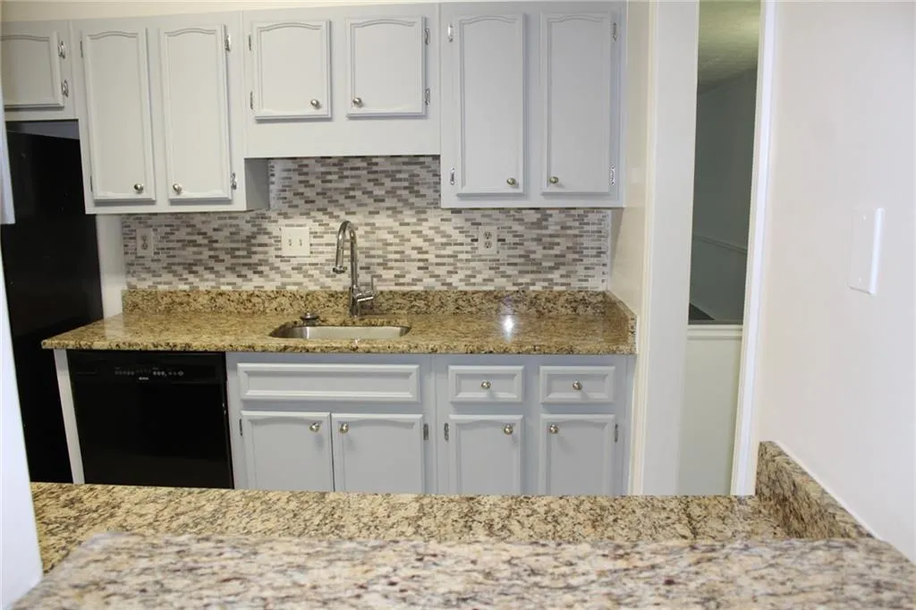 1602 Vicksburg Place, Atlanta, Georgia 30350, 2 Bedrooms Bedrooms, ,2 BathroomsBathrooms,Residential,Sold,1602 Vicksburg Place,6706027