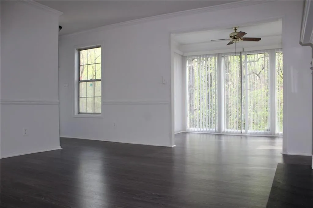 1602 Vicksburg Place, Atlanta, Georgia 30350, 2 Bedrooms Bedrooms, ,2 BathroomsBathrooms,Residential,Sold,1602 Vicksburg Place,6706027