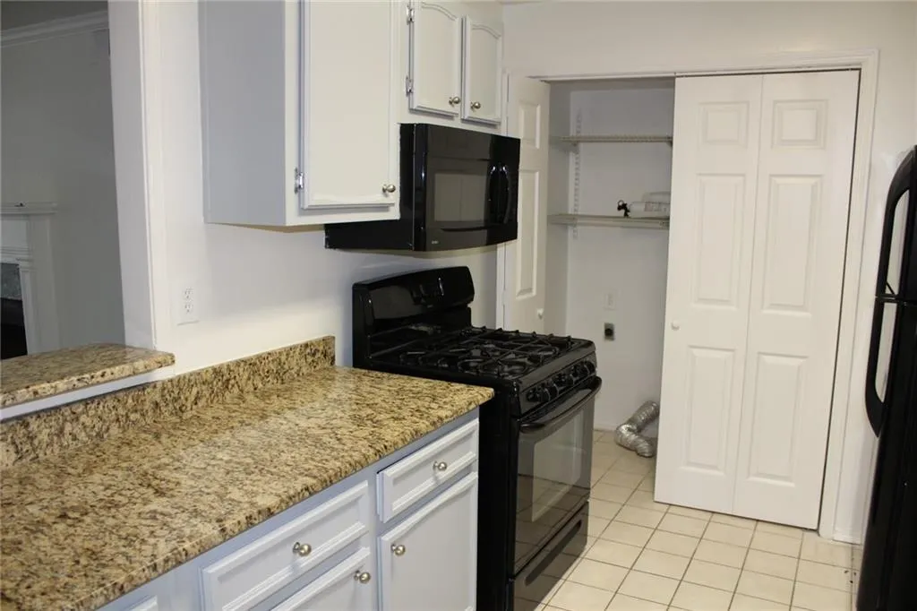 1602 Vicksburg Place, Atlanta, Georgia 30350, 2 Bedrooms Bedrooms, ,2 BathroomsBathrooms,Residential,Sold,1602 Vicksburg Place,6706027