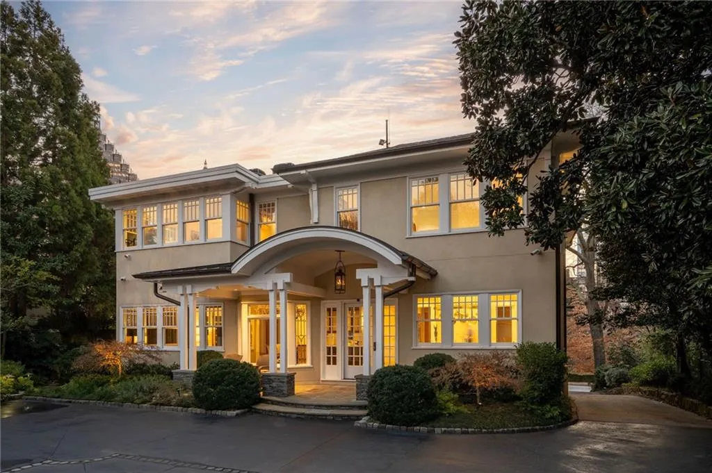 81 Peachtree Circle, Atlanta, Georgia 30309, 5 Bedrooms Bedrooms, ,5 BathroomsBathrooms,Residential,For Sale,81 Peachtree Circle,7644660