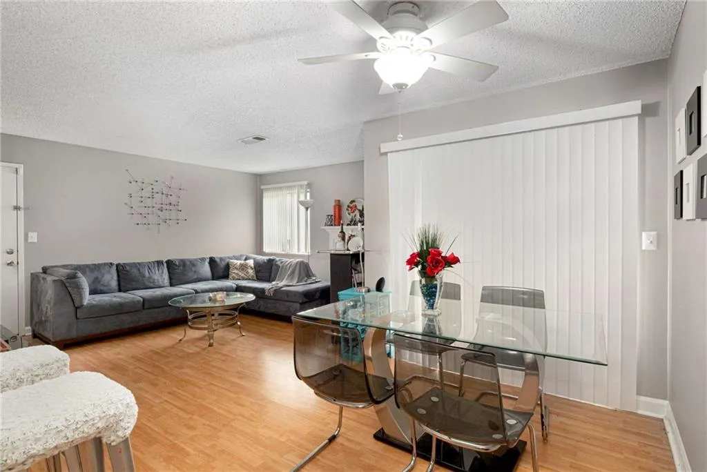 1904 Wingate Way Unit 1904, Sandy Springs, Georgia 30350, 1 Bedroom Bedrooms, ,1 BathroomBathrooms,Residential,Sold,1904 Wingate Way Unit 1904,7105269