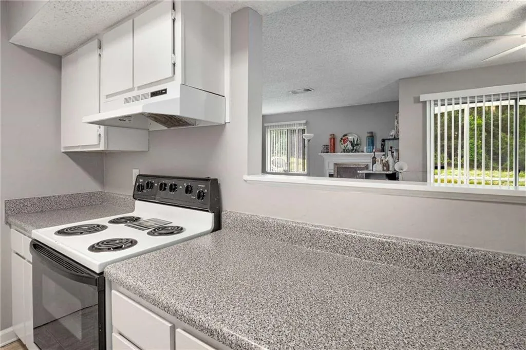 1904 Wingate Way Unit 1904, Sandy Springs, Georgia 30350, 1 Bedroom Bedrooms, ,1 BathroomBathrooms,Residential,Sold,1904 Wingate Way Unit 1904,7105269