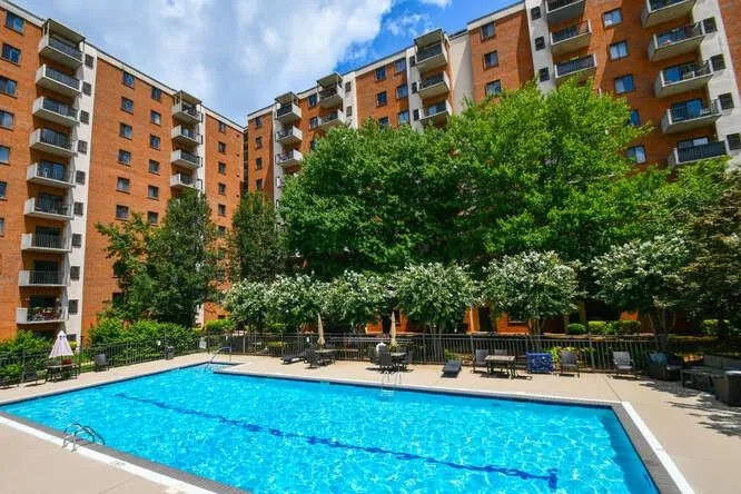 300 Johnson Ferry Road Ne Unit A303, Sandy Springs, Georgia 30328, 2 Bedrooms Bedrooms, ,2 BathroomsBathrooms,Residential,Sold,300 Johnson Ferry Road Ne Unit A303,7139984