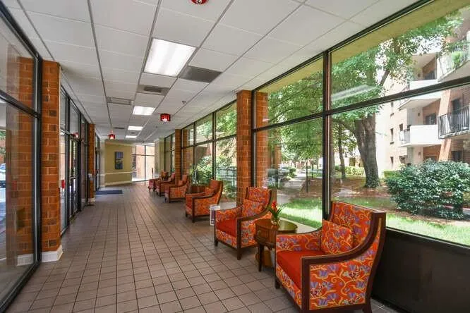 300 Johnson Ferry Road Ne Unit A303, Sandy Springs, Georgia 30328, 2 Bedrooms Bedrooms, ,2 BathroomsBathrooms,Residential,Sold,300 Johnson Ferry Road Ne Unit A303,7139984