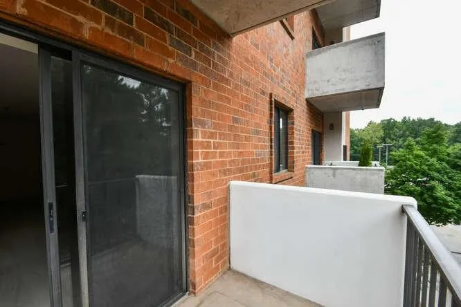 300 Johnson Ferry Road Ne Unit A303, Sandy Springs, Georgia 30328, 2 Bedrooms Bedrooms, ,2 BathroomsBathrooms,Residential,Sold,300 Johnson Ferry Road Ne Unit A303,7139984